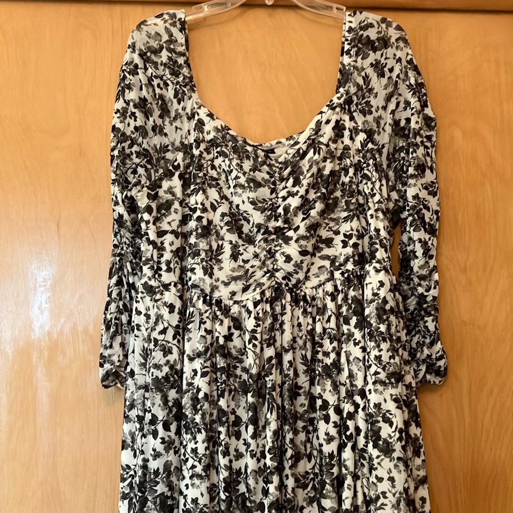 Torrid net dress size 2